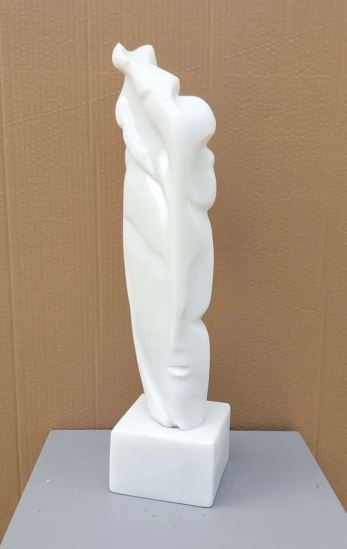 yakınlaştır "İsimsiz" eseri DEMET KAYA tarafından 2021 yılında 53x15x12 cm ölçülerinde Mermer Heykel tekniği ile yapılmıştır.
