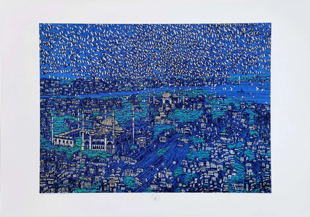 "İstanbul Mavi Şehir (E)" eseri DEVRİM ERBİL tarafından 2023 yılında 70x100 cm ölçülerinde Serigrafi tekniği ile yapılmıştır.