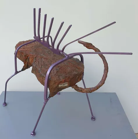 DOĞAN KARAKILIÇ — “Akrep”, 2023 "Akrep" eseri DOĞAN KARAKILIÇ tarafından 2023 yılında 49x56x39 cm ölçülerinde yapılmıştır.