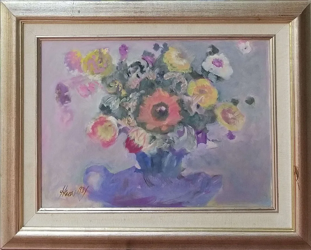 "Natürmort" eseri DURAN KARACA tarafından 1993 yılında 32x44 cm ölçülerinde Tuval üzeri yağlı boya tekniği ile yapılmıştır.