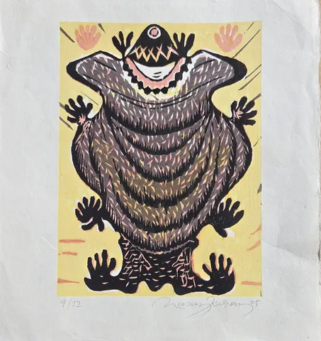 "İsimsiz" eseri HASAN KIRAN tarafından 2005 yılında 31x29 cm ölçülerinde Ağaç Baskı tekniği ile yapılmıştır.