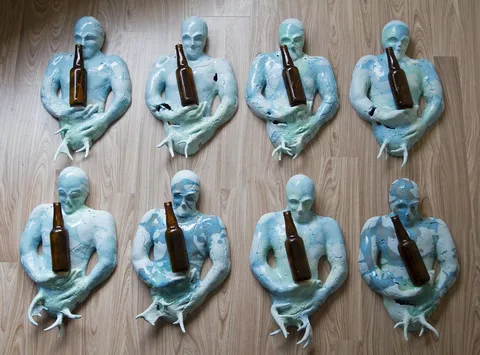 ONUR ÖZTEPE — “İsimsiz”, 2013 "İsimsiz" eseri ONUR ÖZTEPE tarafından 2013 yılında 55x33x30 cm ölçülerinde Seramik tekniği ile yapılmıştır.