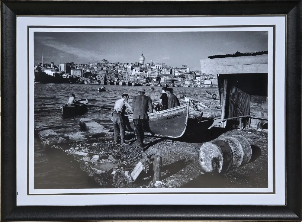 05 - ARA GÜLER - Haliç'ten Galata Kulesi'ne Bakış - 69.5x103 - Fotoğraf - 175.000 TL - 11708.jpg