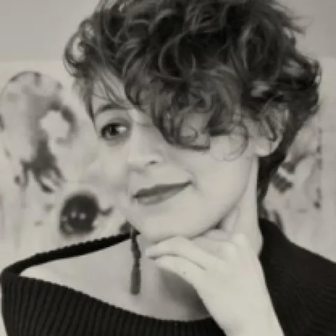 YASEMİN ÖZTÜRK