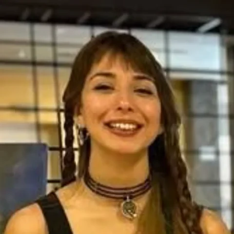 EZGİ EKİM CAN