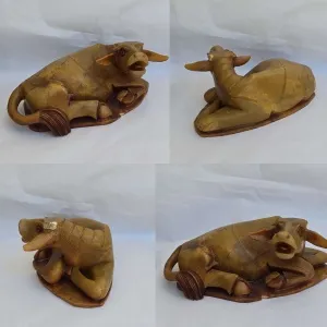 ÇİN HANEDANLIK DÖNEMİNE AİT tarafından 1700 yılında 16x42x24 cm ölçülerinde Jadeit Taşı tekniği ile yapılmıştır.