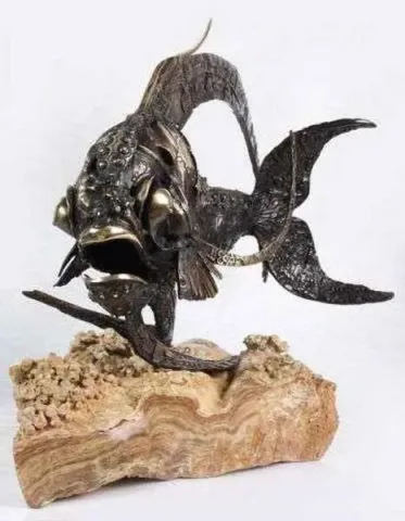 SEYFETTİN ŞEKEROV — Detay