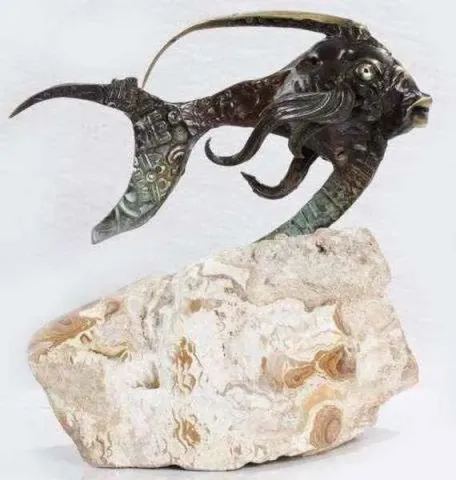 SEYFETTİN ŞEKEROV — Detay