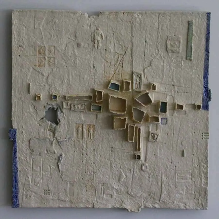 HASAN ŞAHBAZ — “isimsiz”, 2011 "isimsiz" eseri HASAN ŞAHBAZ tarafından 2011 yılında 38x38 cm ölçülerinde Seramik tekniği ile yapılmıştır.
