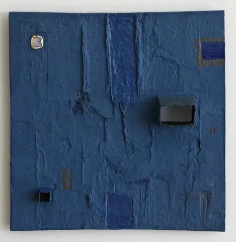HASAN ŞAHBAZ — “isimsiz”, 2011 "isimsiz" eseri HASAN ŞAHBAZ tarafından 2011 yılında 28x28 cm ölçülerinde Seramik tekniği ile yapılmıştır.