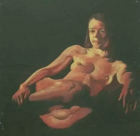 BERK ARIKAN — “isimsiz” "isimsiz" eseri BERK ARIKAN tarafından 20x20 cm ölçülerinde yapılmıştır.