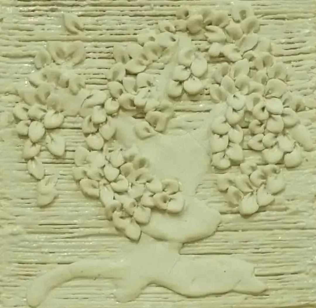 "isimsiz" eseri BETÜL DEMİR tarafından 20x20 cm ölçülerinde yapılmıştır.