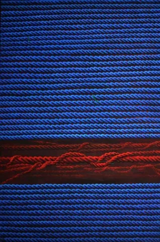 "Uygunsuz İlişkiler-" eseri AHMET YEŞİL tarafından 2011 yılında 200x100 cm ölçülerinde Tuval üzeri yağlı boya tekniği ile yapılmıştır.