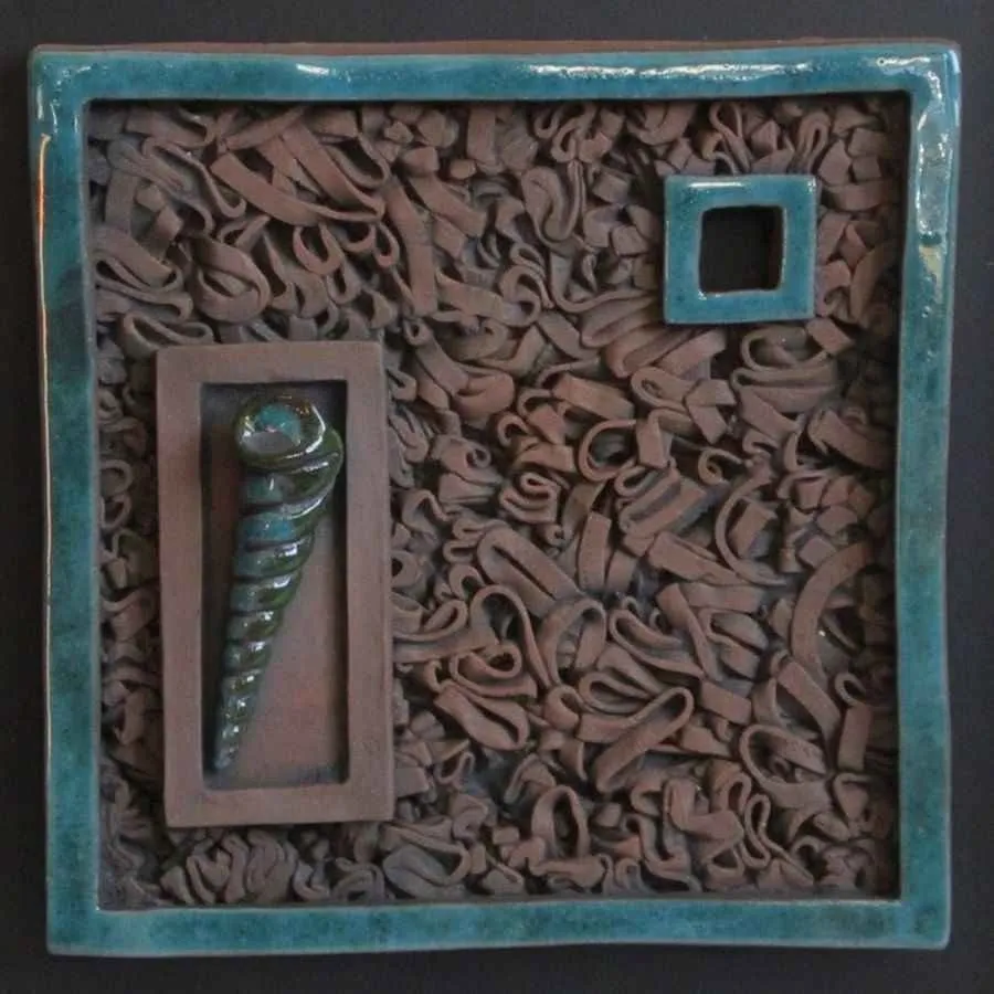 "isimsiz" eseri EKİN YÜKSEL tarafından 20x20 cm ölçülerinde yapılmıştır.