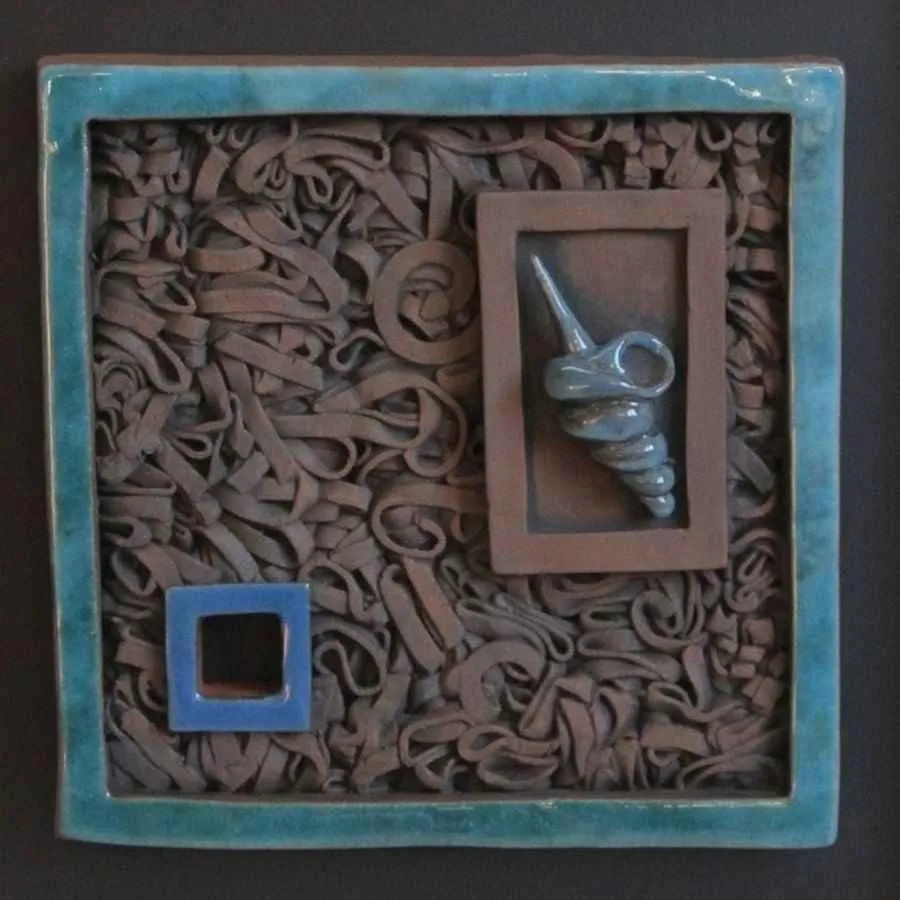 "isimsiz" eseri EKİN YÜKSEL tarafından 20x20 cm ölçülerinde yapılmıştır.