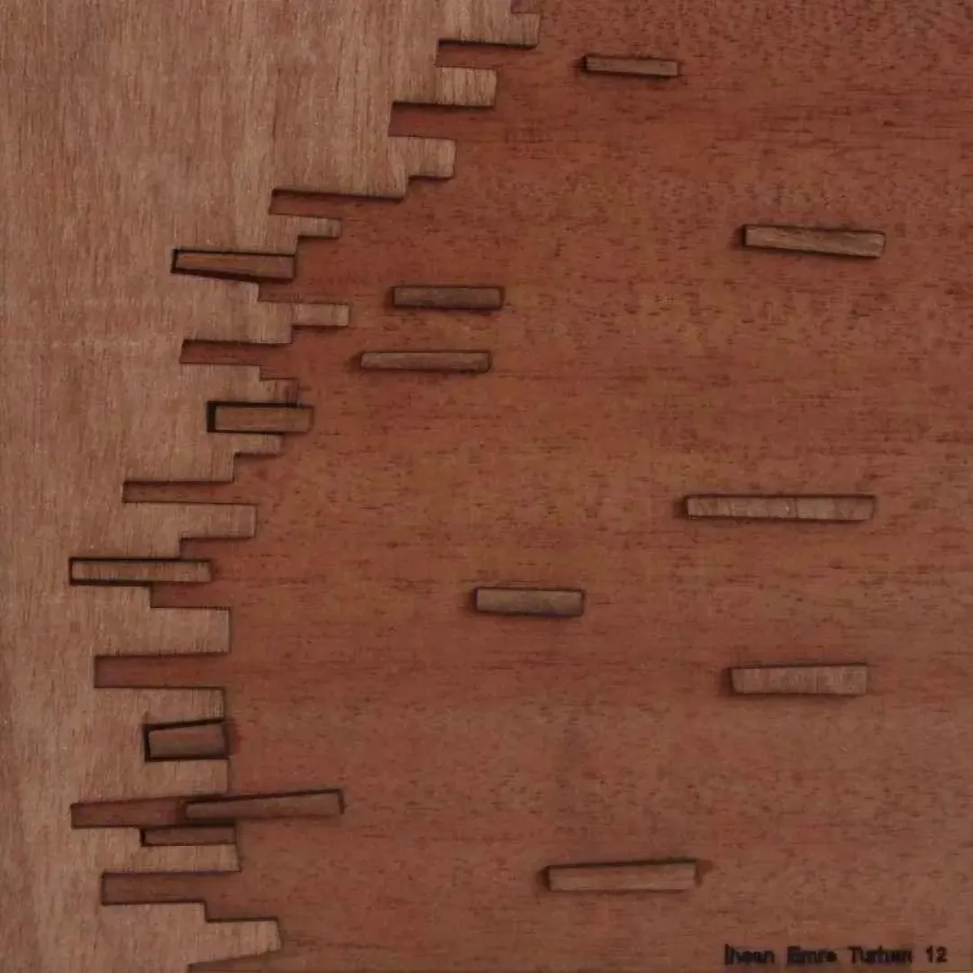yakınlaştır "isimsiz" eseri İHSAN EMRE TURHAN tarafından 20x20 cm ölçülerinde yapılmıştır.