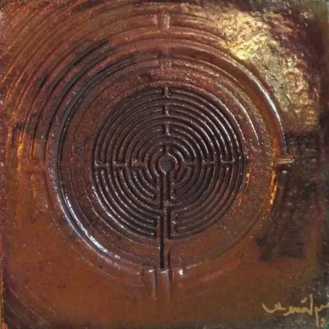 "isimsiz" eseri KEMAL ULUDAĞ tarafından 20x20 cm ölçülerinde yapılmıştır.