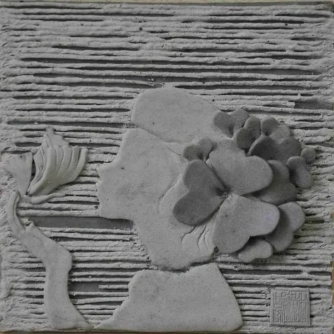 "isimsiz" eseri BETÜL DEMİR tarafından 20x20 cm ölçülerinde yapılmıştır.