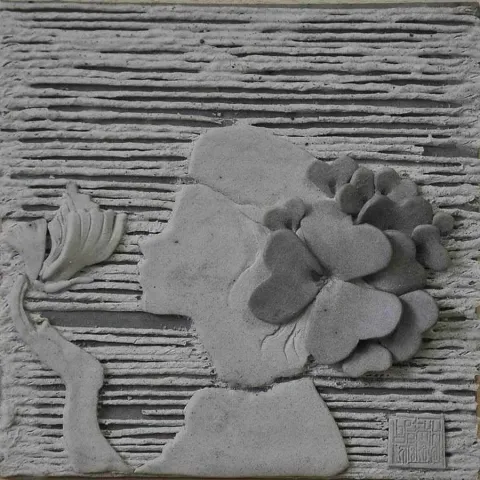 BETÜL DEMİR — “isimsiz” "isimsiz" eseri BETÜL DEMİR tarafından 20x20 cm ölçülerinde yapılmıştır.
