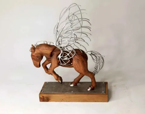 "Buzat" eseri ARİF ÇEKDERİ tarafından 2012 yılında 33x44x13 cm ölçülerinde Ahşap, metal tekniği ile yapılmıştır.