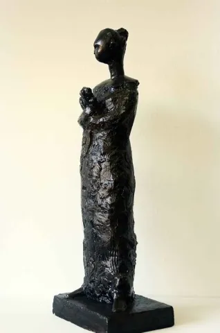 CENGİZ SAVAŞ — “İsimsiz”, 2012 "İsimsiz" eseri CENGİZ SAVAŞ tarafından 2012 yılında 52x11x11 cm ölçülerinde Heykel tekniği ile yapılmıştır.