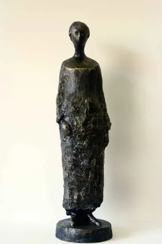 CENGİZ SAVAŞ — “İsimsiz”, 2013 "İsimsiz" eseri CENGİZ SAVAŞ tarafından 2013 yılında 56x15x10 cm ölçülerinde Heykel tekniği ile yapılmıştır.