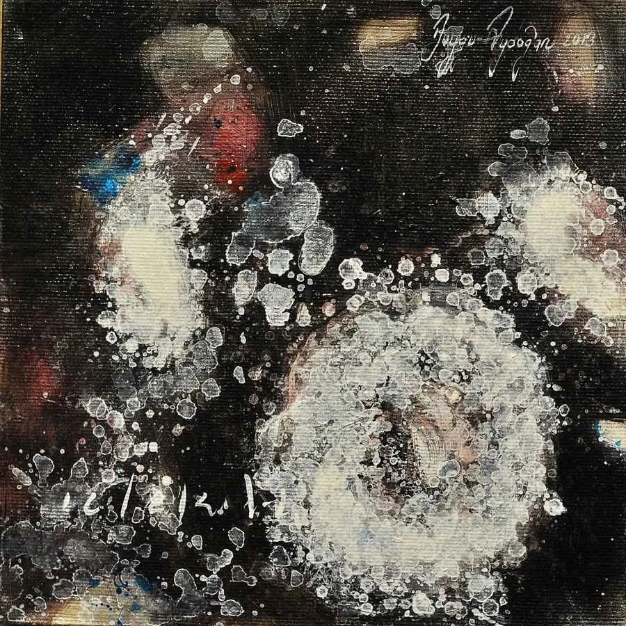 "isimsiz" eseri DUYGU AYDOĞAN tarafından 20x20 cm ölçülerinde yapılmıştır.
