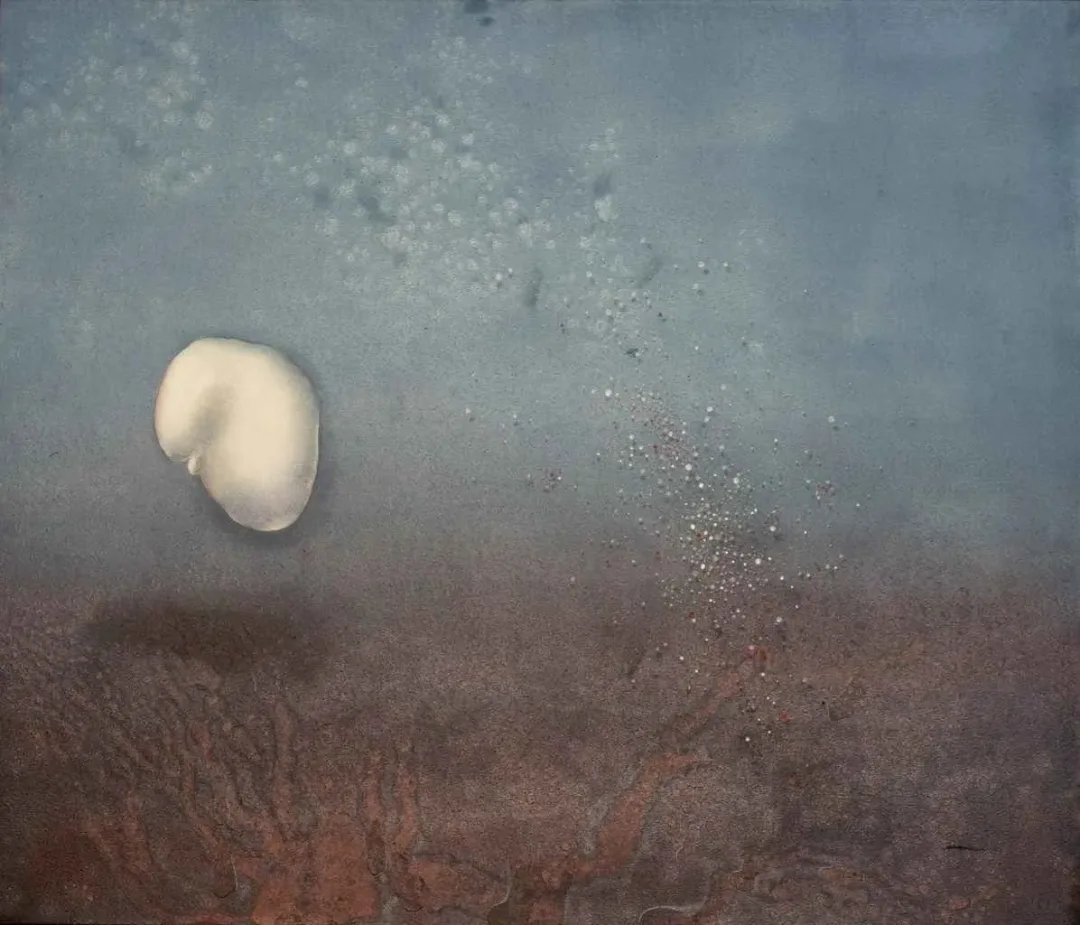 yakınlaştır "77. Daha anlamlı bir yer" eseri EKREM KAHRAMAN tarafından 2013 yılında 118x138 cm ölçülerinde Tuval üzeri yağlı boya tekniği ile yapılmıştır.