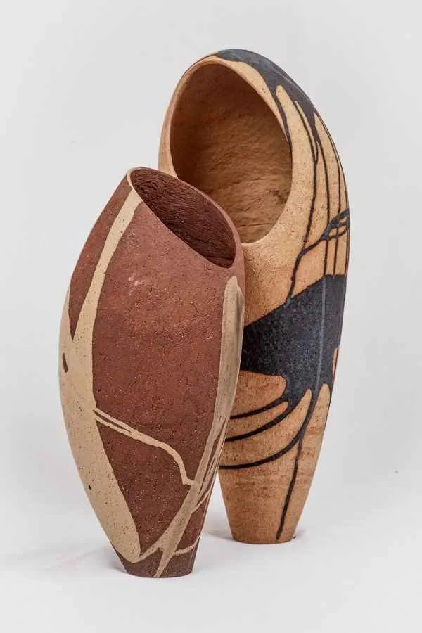 "Beni Içinde Sakla I" eseri GÖKÇE ÖZER tarafından 2013 yılında 60x40x20 cm ölçülerinde Stoneware , 1200 °C tekniği ile yapılmıştır.