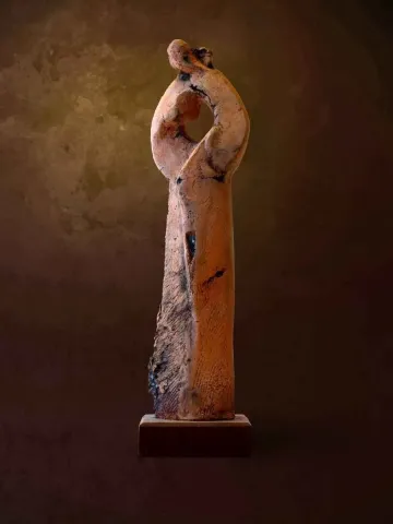 AZİMET KARAMAN — “isimsiz”, 2014 "isimsiz" eseri AZİMET KARAMAN tarafından 2014 yılında 49x14x10 cm ölçülerinde Seramik tekniği ile yapılmıştır.