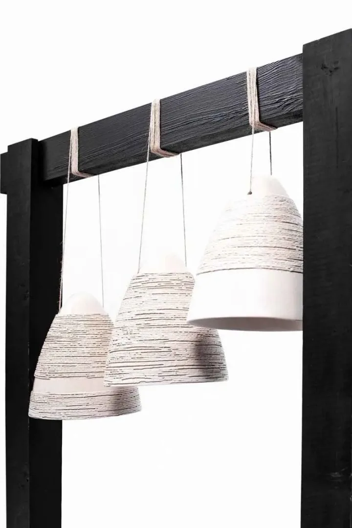 yakınlaştır "Sequence" eseri BETÜL DEMİR tarafından 2014 yılında 90x170x40 cm ölçülerinde Seramik tekniği ile yapılmıştır.