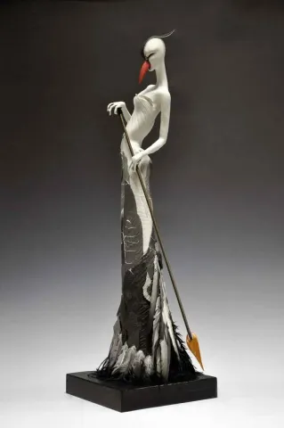DENİZ ONUR ERMAN — “Gri Savaşçı”, 2013 "Gri Savaşçı" eseri DENİZ ONUR ERMAN tarafından 2013 yılında 80x60 cm ölçülerinde Seramik tekniği ile yapılmıştır.