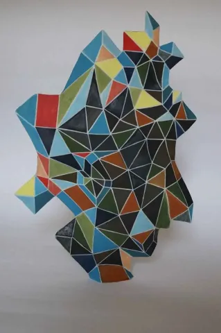 "isimsiz" eseri İSMET YÜKSEL tarafından 2013 yılında 30x20x10 cm ölçülerinde Seramik tekniği ile yapılmıştır.