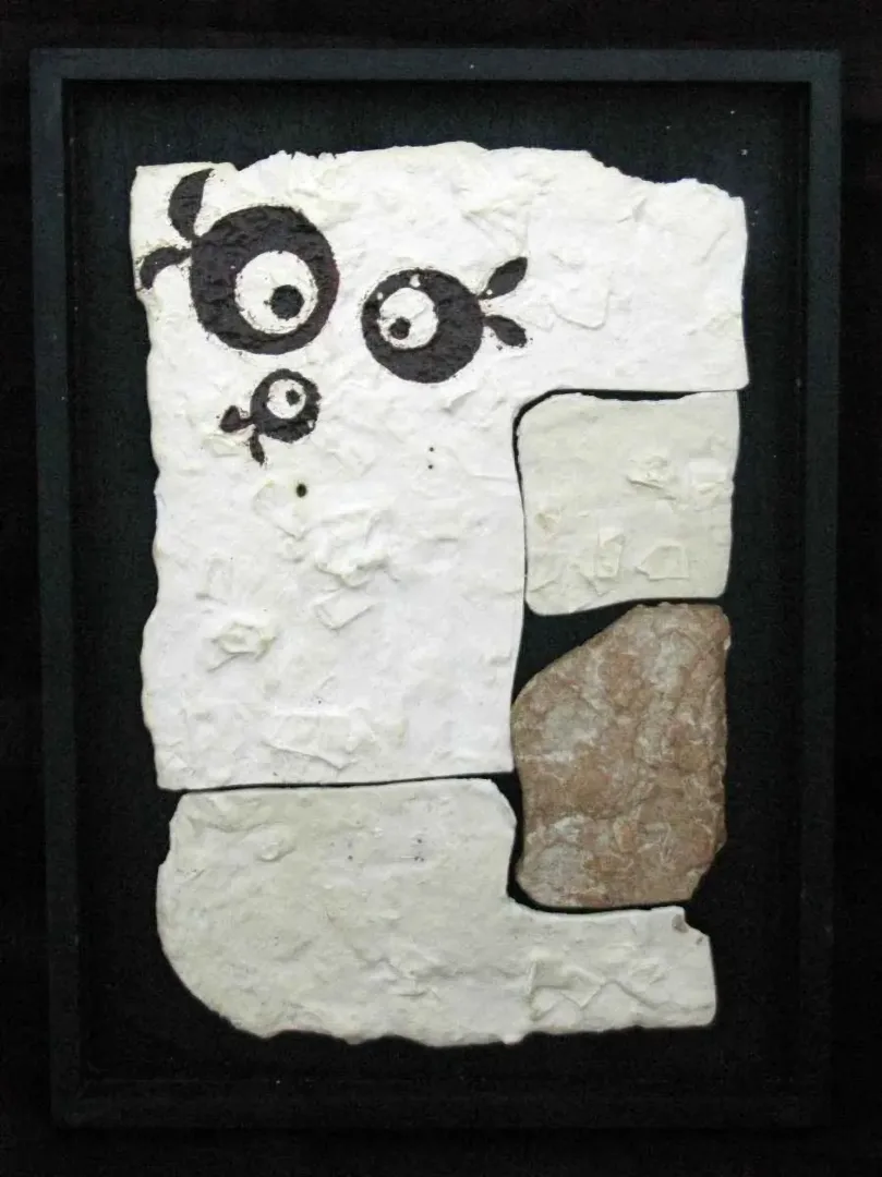 "Dedikodu" eseri HASAN NUMAN SUÇAĞLAR tarafından 2013 yılında 25x35 cm ölçülerinde Seramik tekniği ile yapılmıştır.