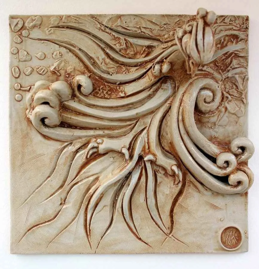 yakınlaştır "Simurg,3-" eseri KAMURAN AK tarafından 2014 yılında 21x21x9 cm ölçülerinde Stoneware, Döküm el ile şekillendirme, 1200 C tekniği ile yapılmıştır.