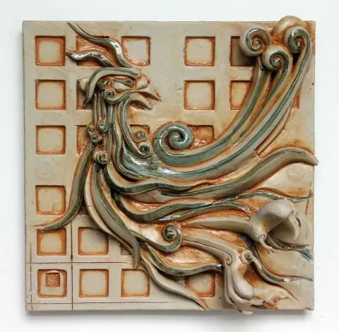 KAMURAN AK — “Jar Ptitsa,-”, 2014 "Jar Ptitsa,-" eseri KAMURAN AK tarafından 2014 yılında 20x20x4 cm ölçülerinde Stoneware, Döküm el ile şekillendirme, 1200 °C tekniği ile yapılmıştır.