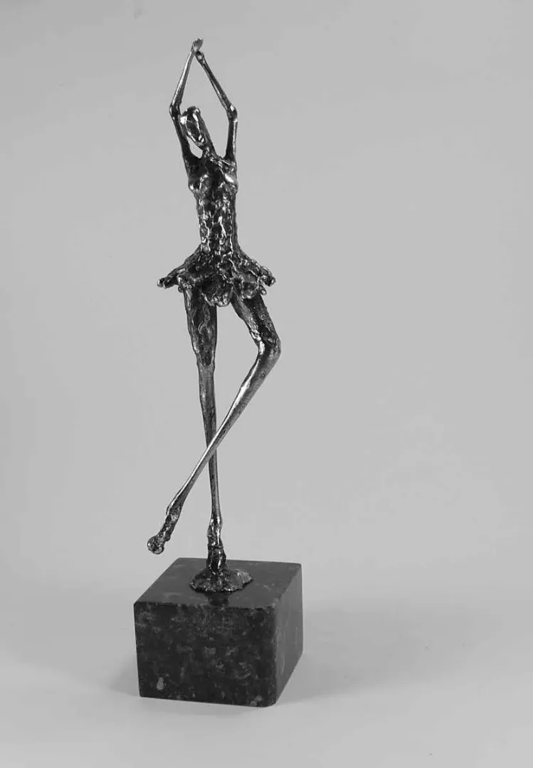 Bu eser ÖZER AKTAŞ tarafından 2014 yılında 45x35 cm ölçülerinde Demir yontu tekniği ile yapılmıştır.