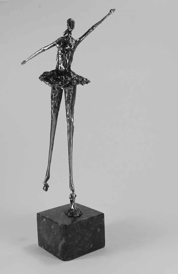 Bu eser ÖZER AKTAŞ tarafından 2014 yılında 45x35 cm ölçülerinde Demir yontu tekniği ile yapılmıştır.
