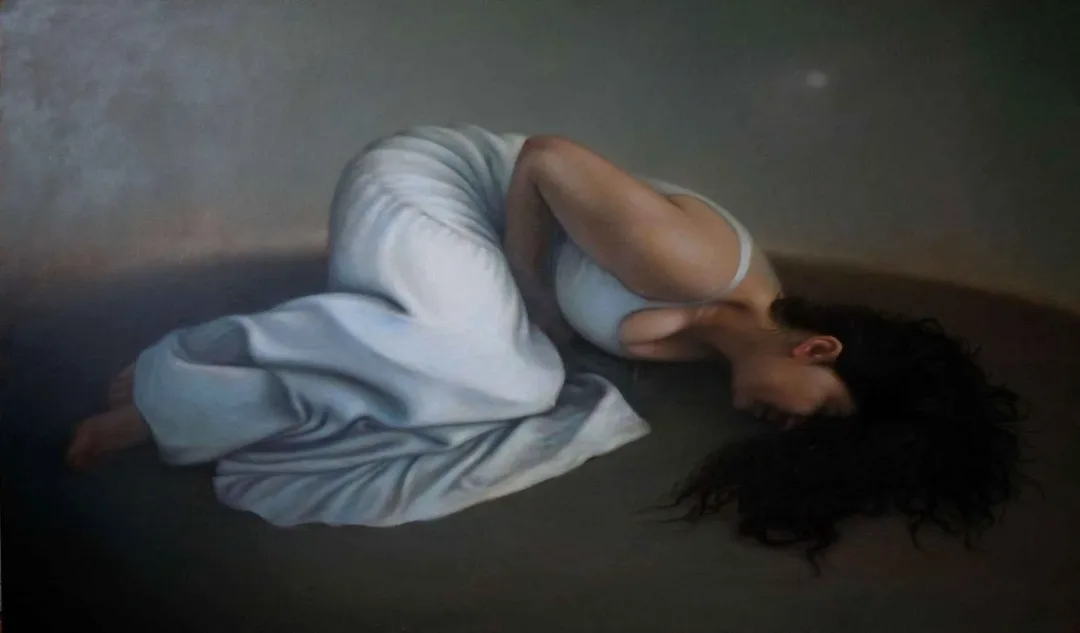 yakınlaştır "Kadın Sancısı" eseri ÖMER EKEN tarafından 2015 yılında 90x120 cm ölçülerinde Tuval üzeri yağlı boya tekniği ile yapılmıştır.