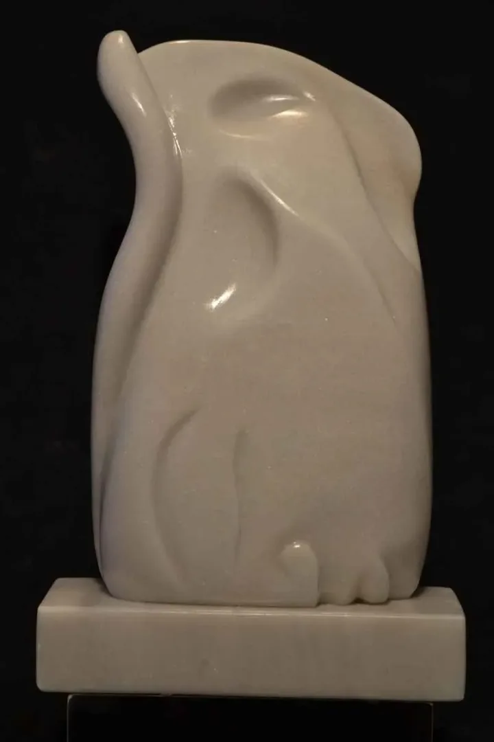 yakınlaştır "Drop" eseri DEMET KAYA tarafından 47x30x12 cm ölçülerinde Afyon Mermeri tekniği ile yapılmıştır.