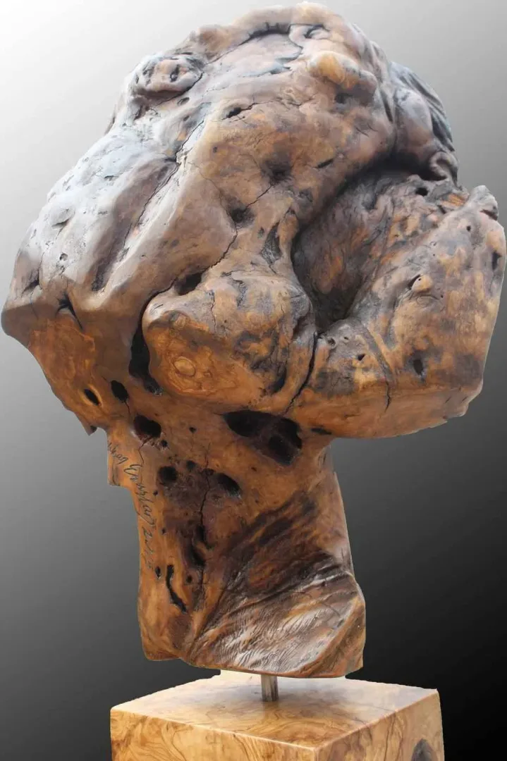 yakınlaştır "Afrodit" eseri HAKAN ERASLAN tarafından 64x60 cm ölçülerinde yapılmıştır.