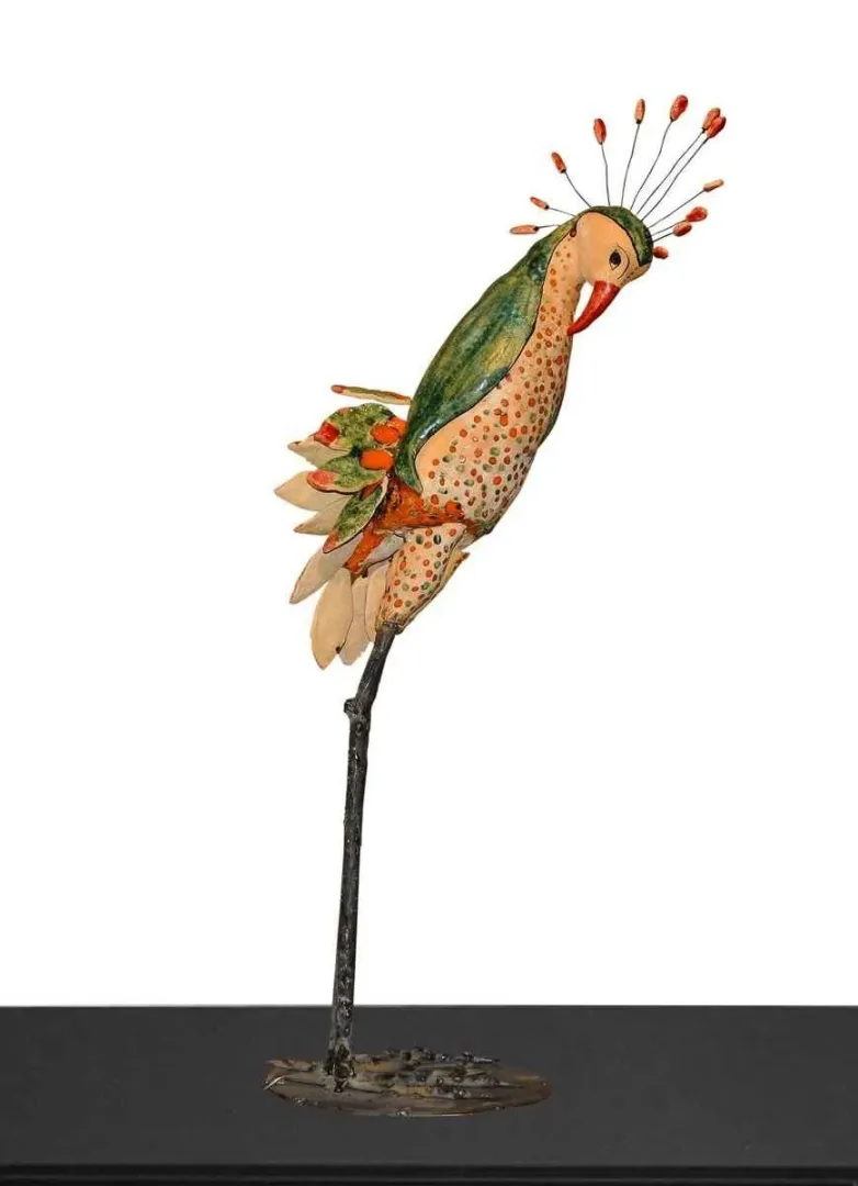 "Yeşil Kız" eseri MARİA BERENT tarafından 2015 yılında 85x22x22 cm ölçülerinde Seramik, Tel tekniği ile yapılmıştır.
