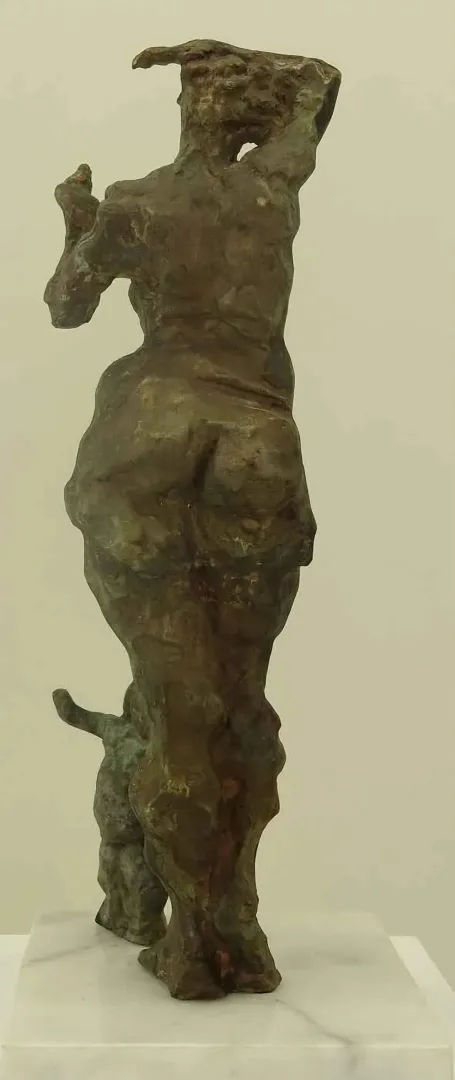 "Hamam-3" eseri METİN YURDANUR tarafından 47x16x10 cm ölçülerinde Bronz tekniği ile yapılmıştır.