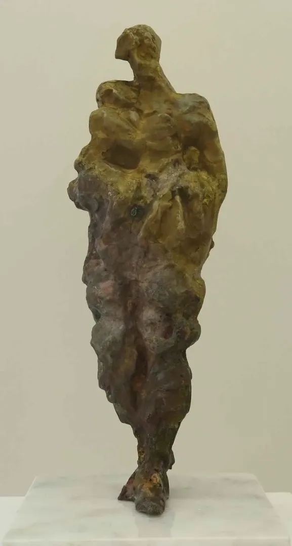 yakınlaştır "Hamam-6" eseri METİN YURDANUR tarafından 41x13x13 cm ölçülerinde Bronz tekniği ile yapılmıştır.