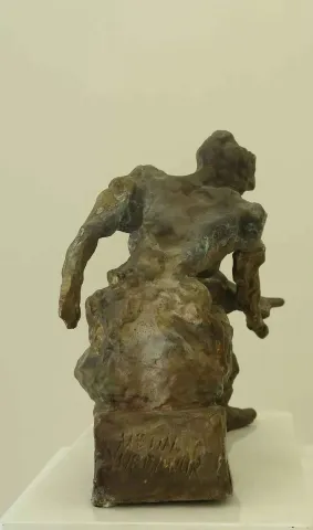 METİN YURDANUR — “Hamam-7” "Hamam-7" eseri METİN YURDANUR tarafından 28x15x25 cm ölçülerinde Bronz tekniği ile yapılmıştır.