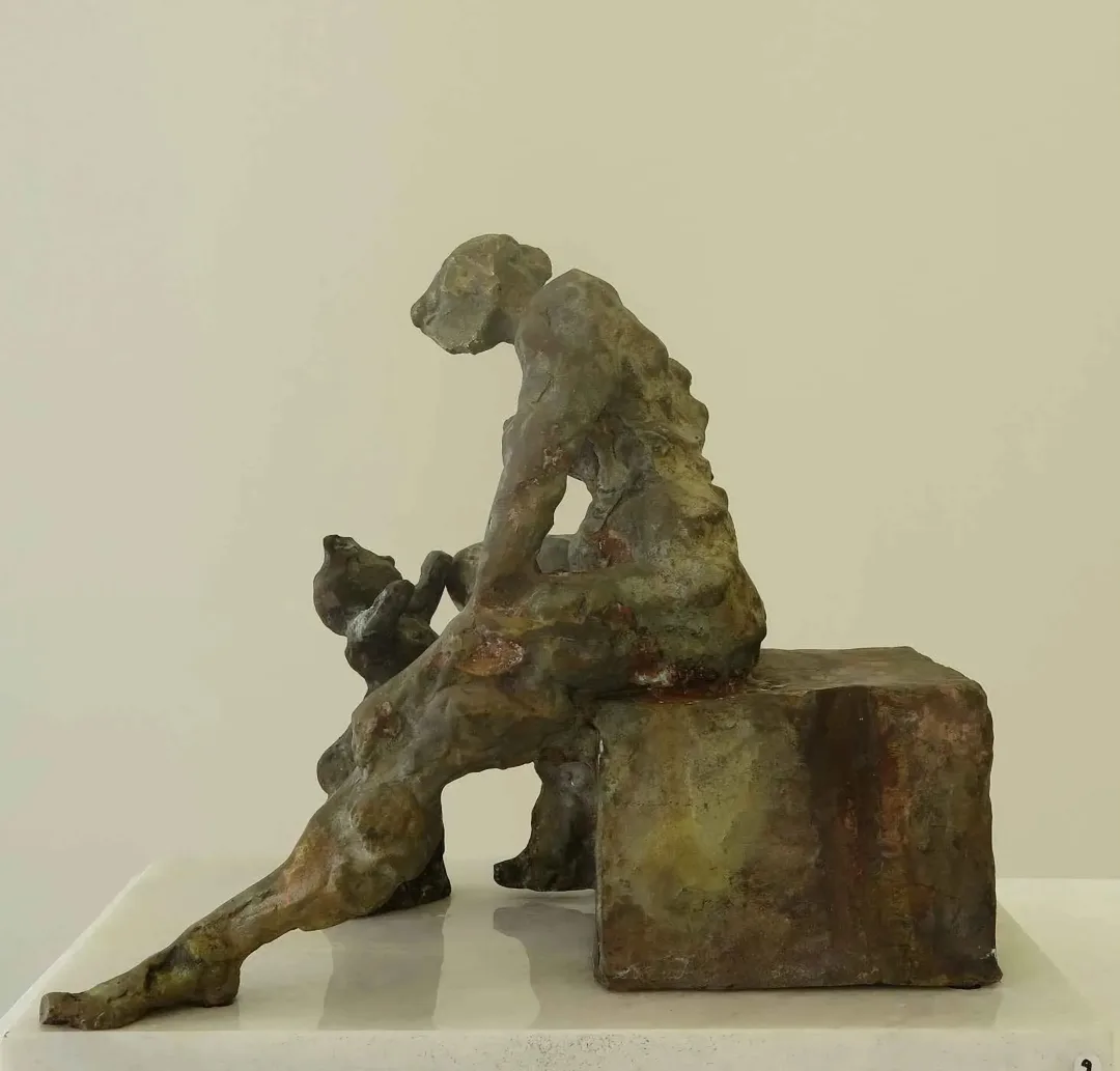 yakınlaştır "Hamam-9" eseri METİN YURDANUR tarafından 28x33x20 cm ölçülerinde Bronz tekniği ile yapılmıştır.