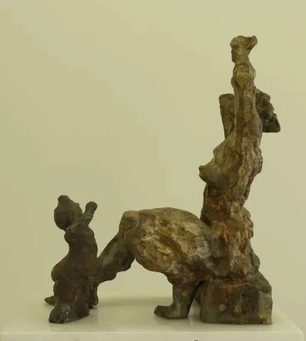 "Hamam-12" eseri METİN YURDANUR tarafından 35x30x15 cm ölçülerinde Bronz tekniği ile yapılmıştır.