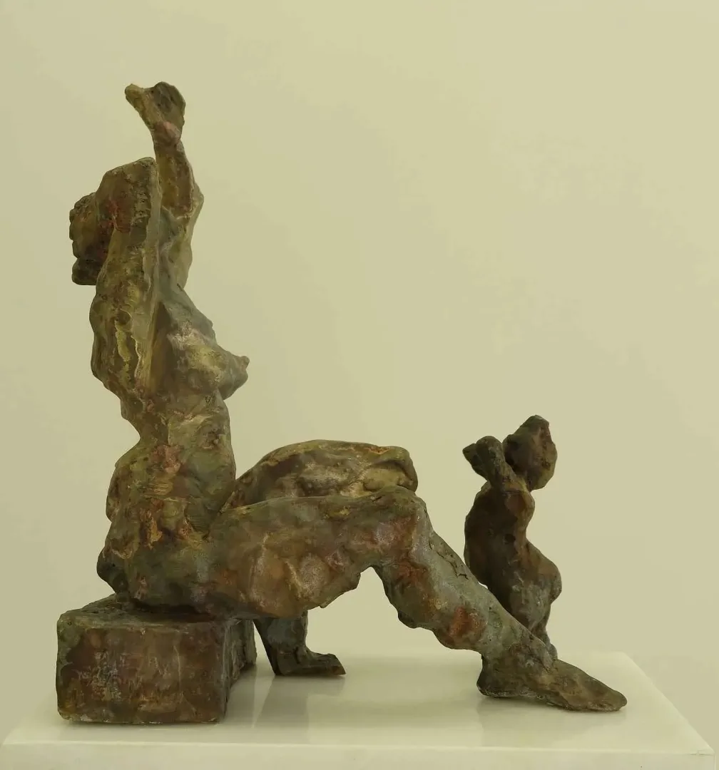 yakınlaştır "Hamam-12" eseri METİN YURDANUR tarafından 35x30x15 cm ölçülerinde Bronz tekniği ile yapılmıştır.