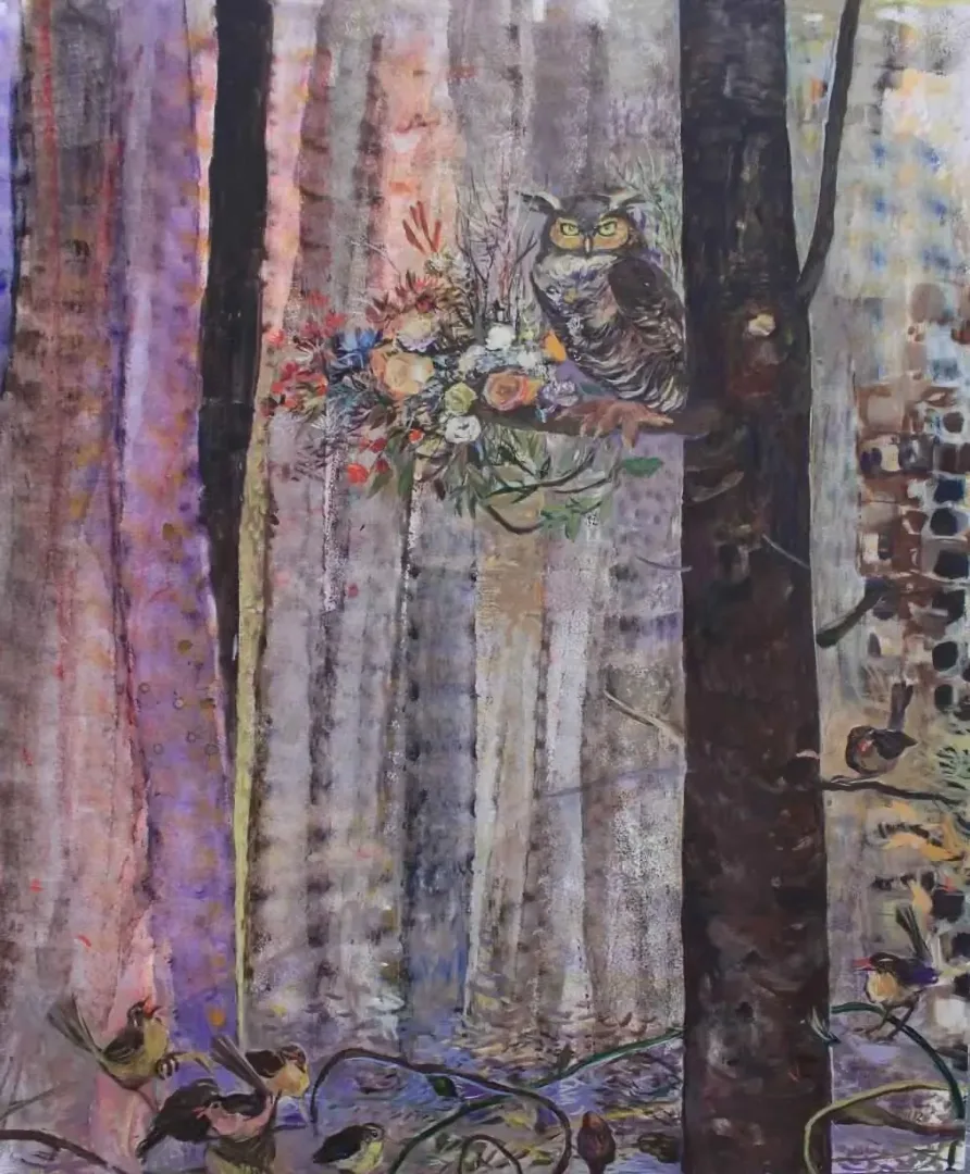 "Uyanık Orman" eseri NİL KÖKEN tarafından 2013 yılında 170x150 cm ölçülerinde Tuval üzeri yağlı boya tekniği ile yapılmıştır.
