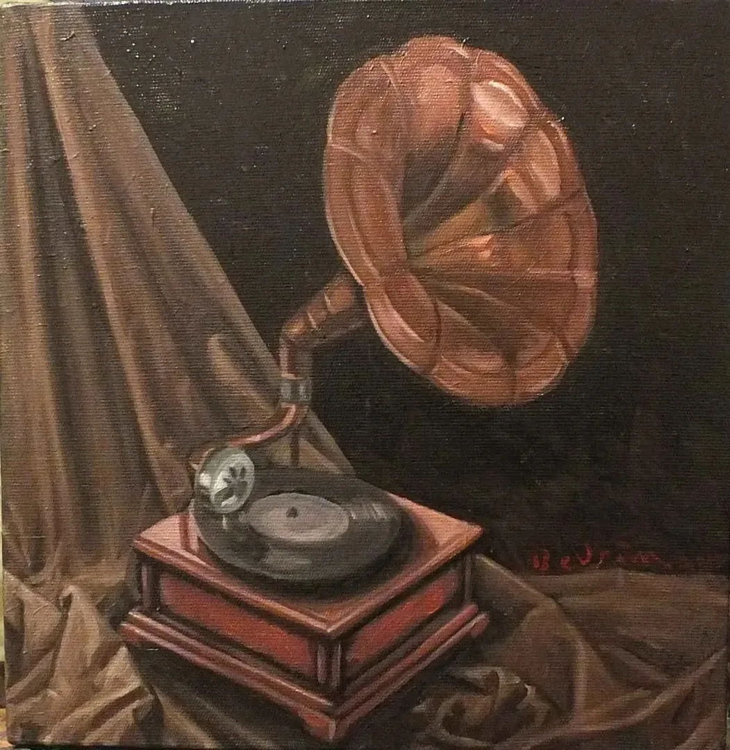 "Gramofon" eseri DEVRİM DEMİRAL tarafından 2015 yılında 25x25 cm ölçülerinde Tuval üzeri yağlı boya tekniği ile yapılmıştır.